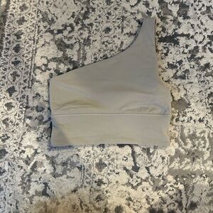 Lulu size 2 sports bra
